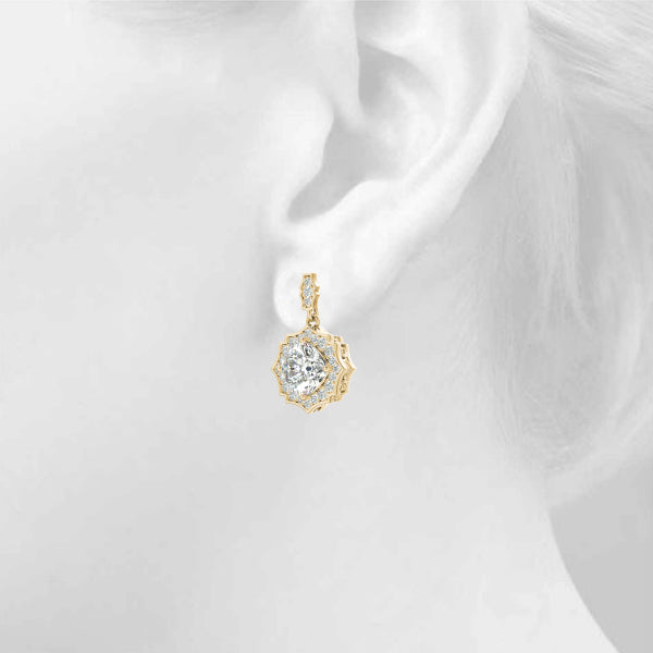 SCALLOPED HALO EARRINGS - Image 6