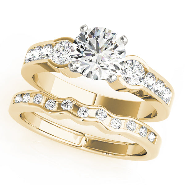 ENGAGEMENT RINGS 3 STONE ROUND - Image 6