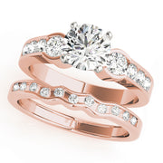 ENGAGEMENT RINGS 3 STONE ROUND - Image 4