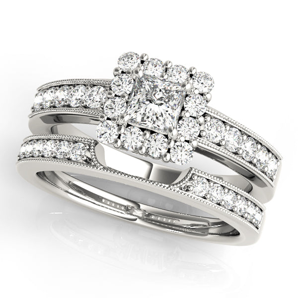 ENGAGEMENT RINGS HALO SQUARE & CUSHION - Image 3