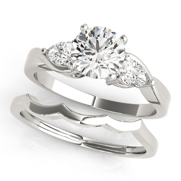 ENGAGEMENT RINGS 3 STONE PEAR - Image 5