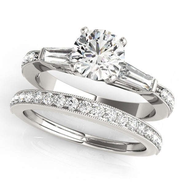 ENGAGEMENT RINGS FANCY SHAPE BAGUETTE - Image 5