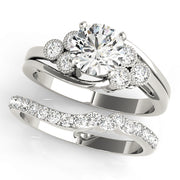 ENGAGEMENT RINGS CLUSTER SIDES - Image 7