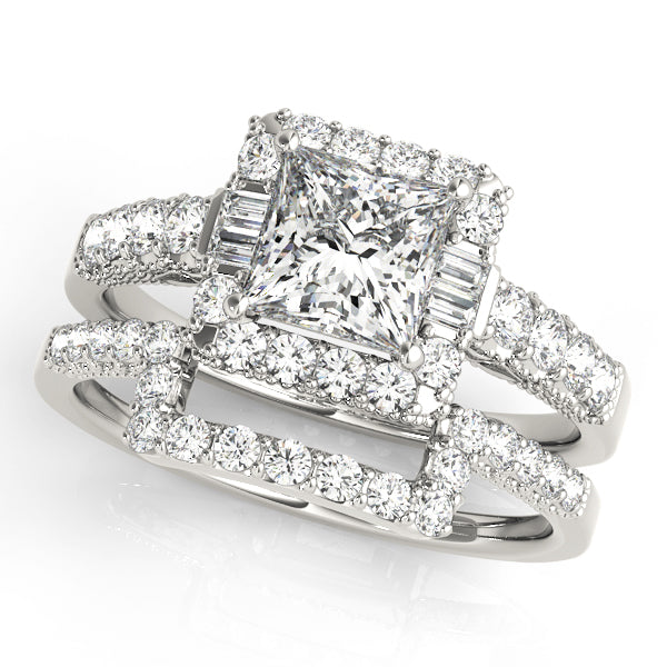 ENGAGEMENT RINGS HALO SQUARE & CUSHION - Image 4