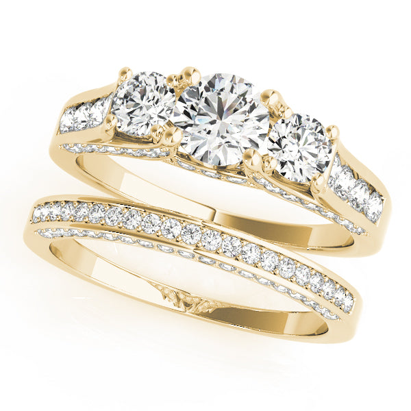 ENGAGEMENT RINGS 3 STONE ROUND - Image 7