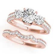 ENGAGEMENT RING 3 STONE ROUND - Image 8