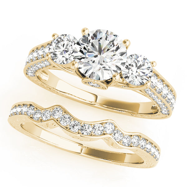ENGAGEMENT RING 3 STONE ROUND - Image 9