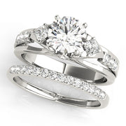 ENGAGEMENT RINGS 3 STONE ROUND - Image 7
