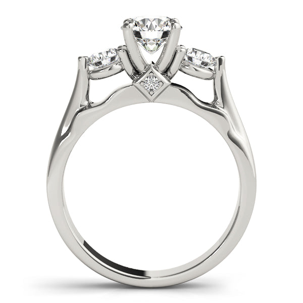ENGAGEMENT RINGS 3 STONE ROUND - Image 4