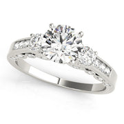 ENGAGEMENT RINGS 3 STONE ROUND - Image 2