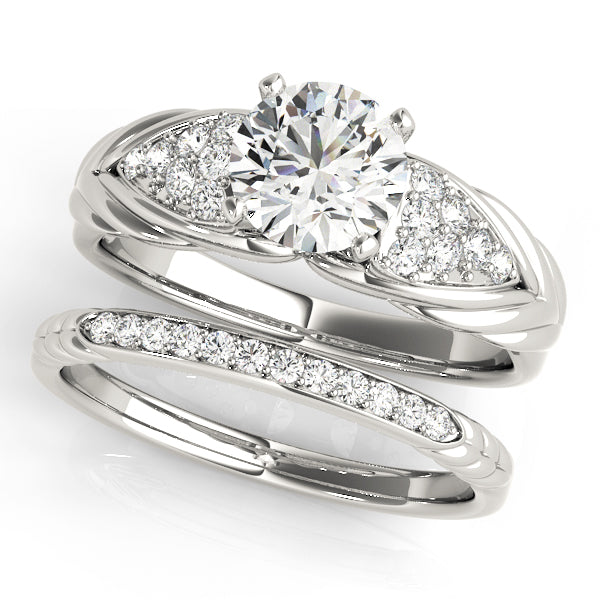 ENGAGEMENT RINGS CLUSTER SIDES - Image 3