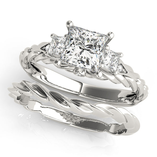ENGAGEMENT RING - Image 3