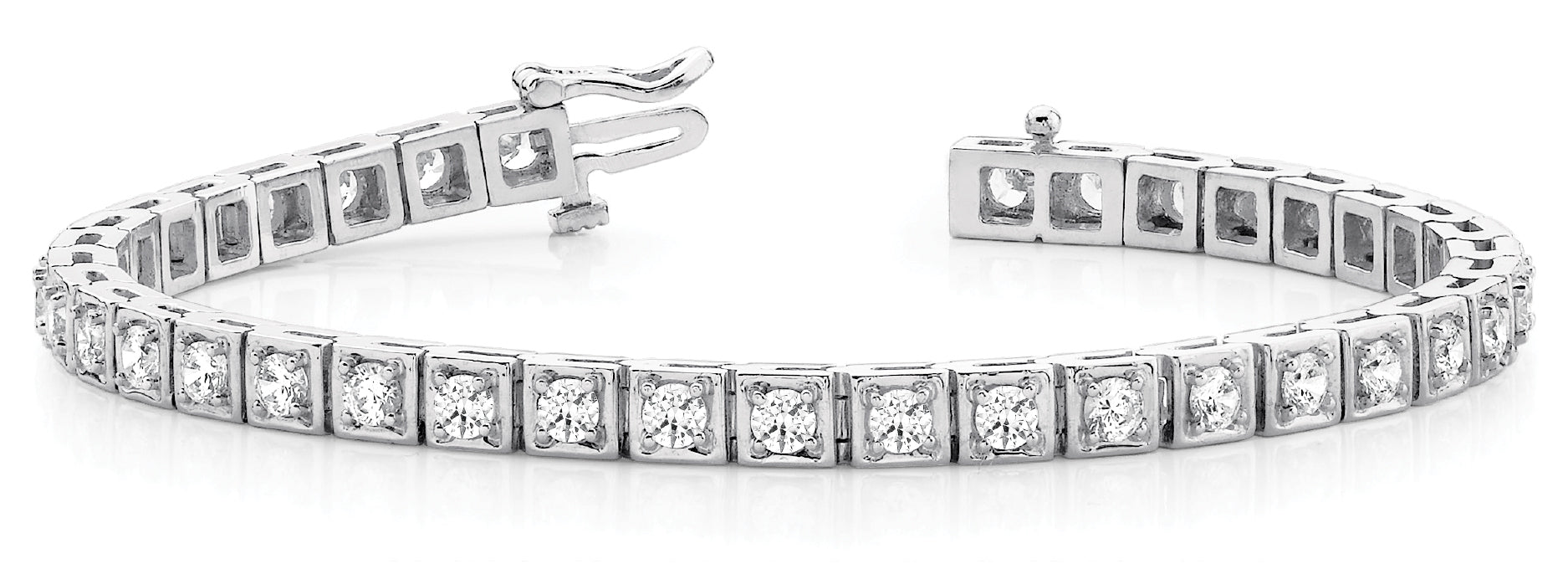 Illusion Set Diamond Bracelet with 5 Carat Total Weight in G-H SI1-SI2 Quality