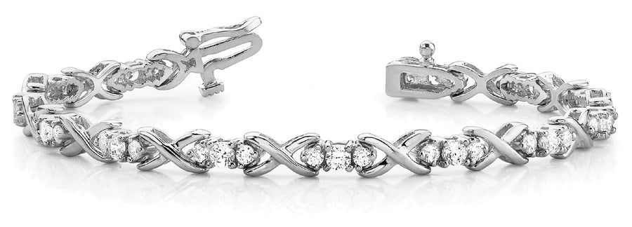 Elegant XO Line Bracelet with 2.47 Carat Total Weight Diamonds in SI1-SI2 G-H Quality