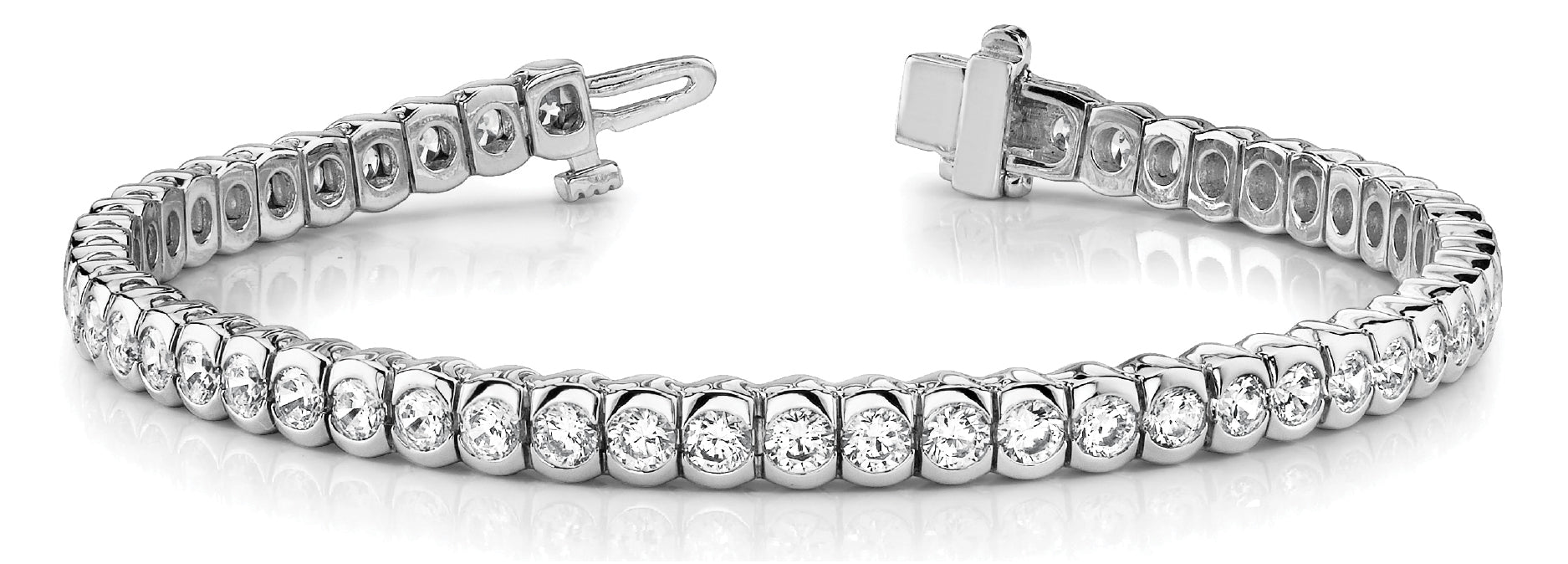 Elegant Bezel-Set Diamond Bracelet with 3.84 Carat Total Weight in G-H SI1-SI2 Quality