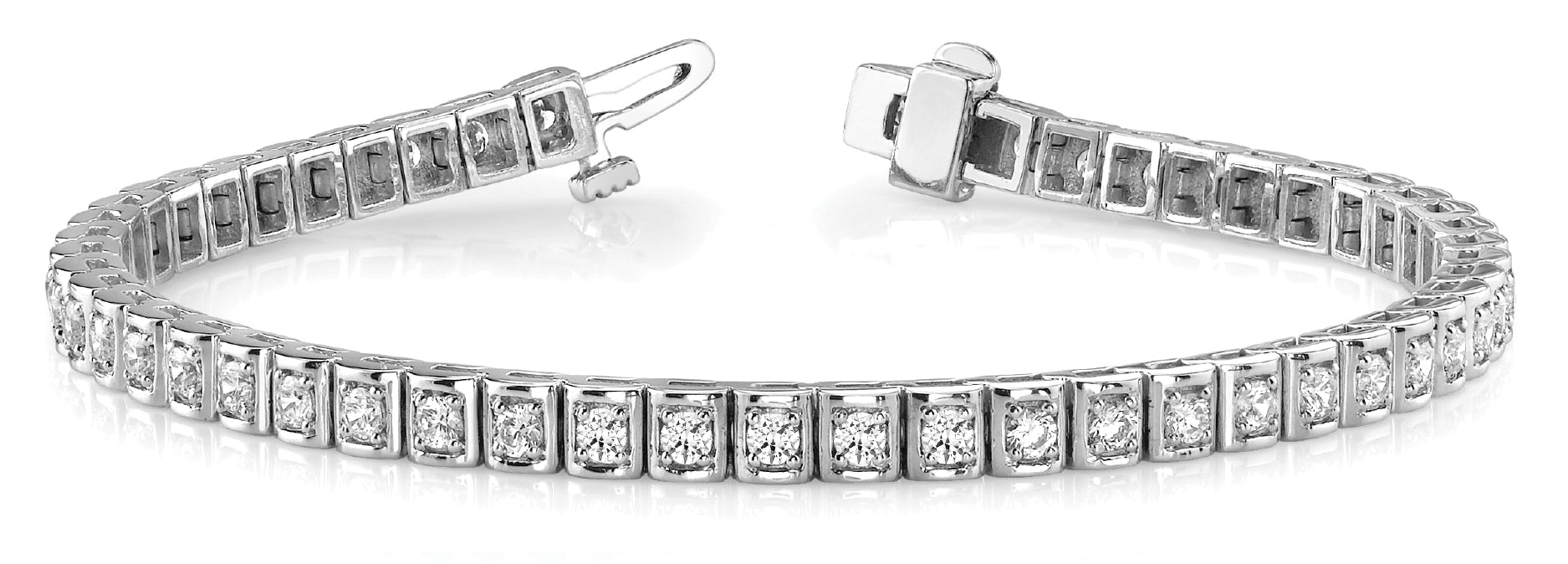 Elegant Prong-Set Diamond Bracelet with 2.30 Carat Total Weight in G-H SI1-SI2 Quality