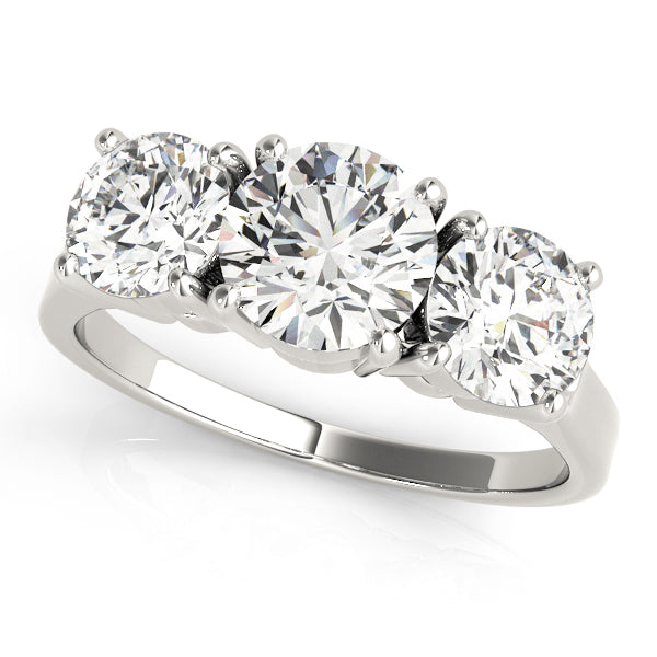 Engagement Rings/3 Stone/Round
