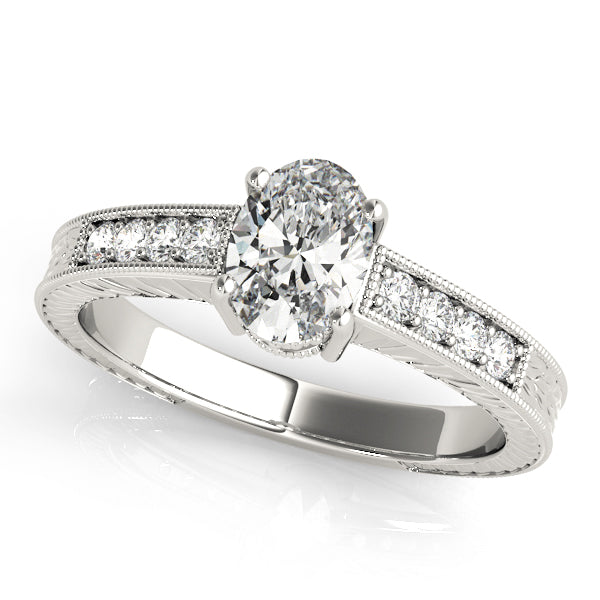 Elegant Single Row Prong-Set Diamond Engagement Ring with 0.32 Carat Total Weight