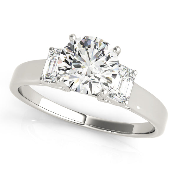 ENGAGEMENT RINGS 3 STONE OVAL - Image 2