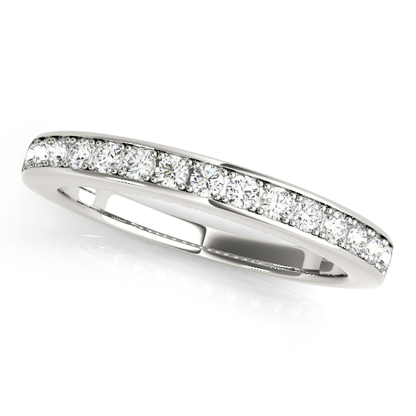 Classic Straight Diamond Band Ring with 0.585 Carat Total Weight in G-H SI1-SI2 Quality