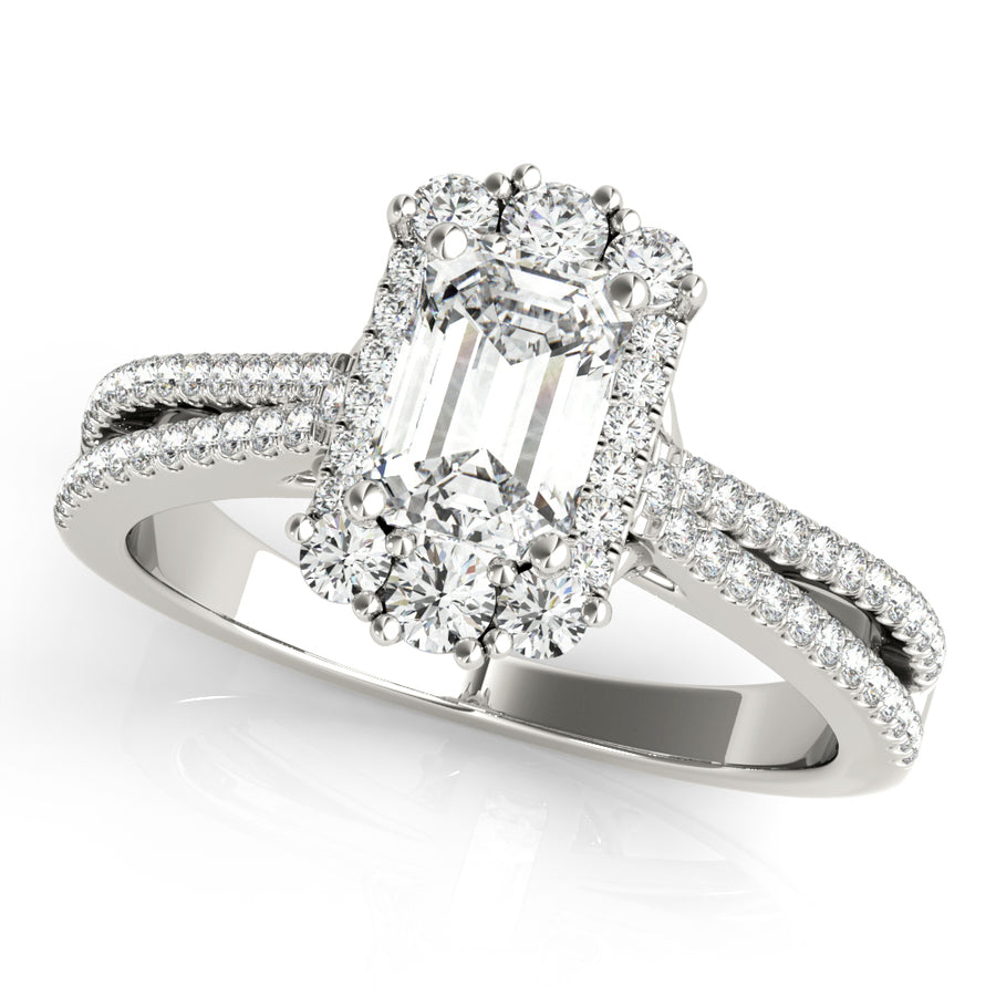 Engagement Rings/Vintage,Engagement Rings/Halo/Emerald