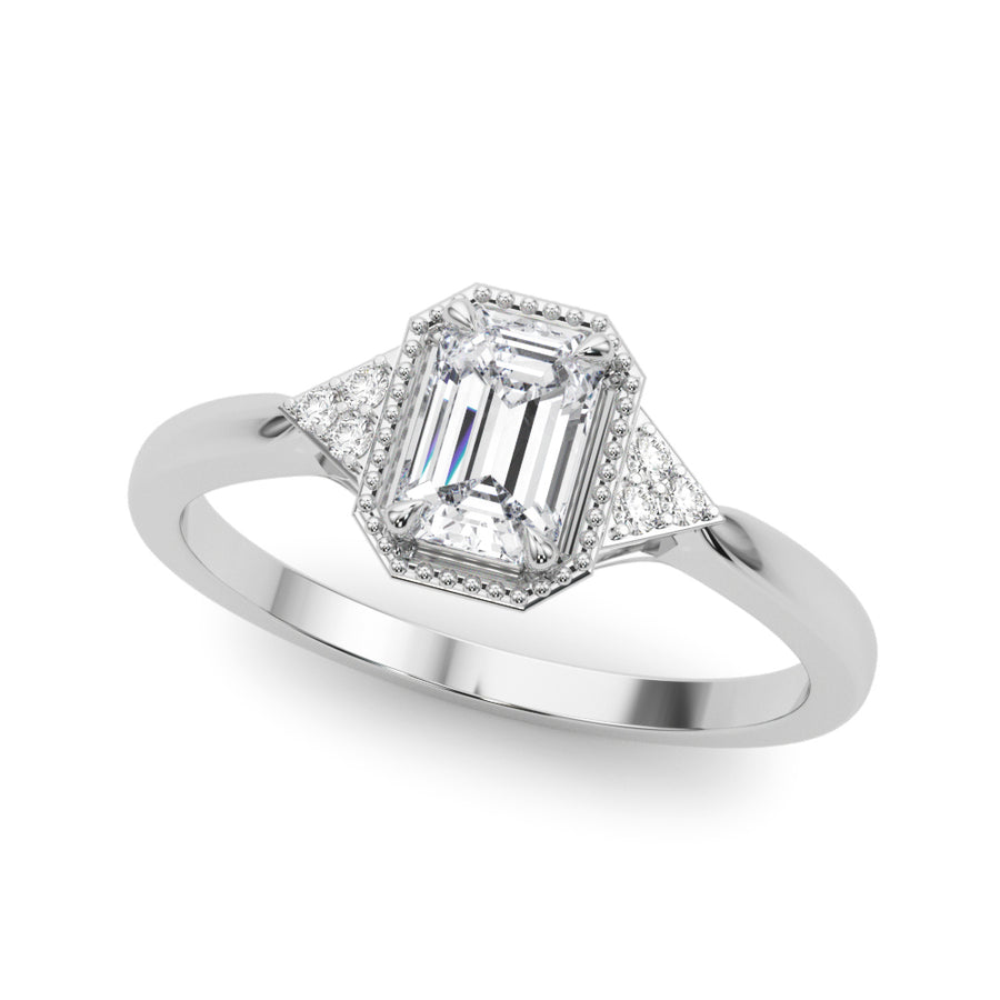 Engagement Rings/Vintage,Engagement Rings/Cluster Sides,Fashion Rings/Color Rings/Emerald