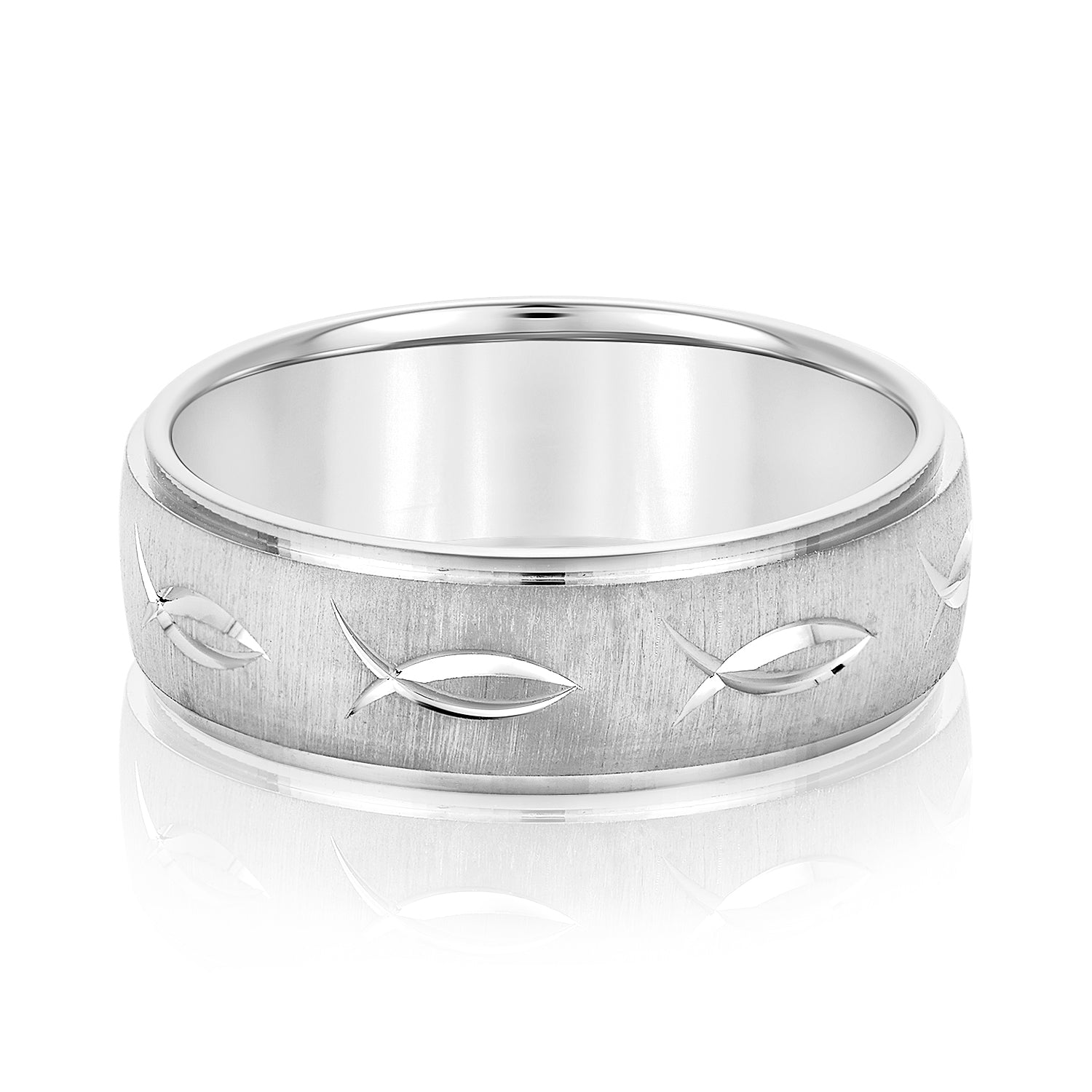 Classic Men's 7 Millimeter Comfort Fit Wedding Band in Polished Finish
